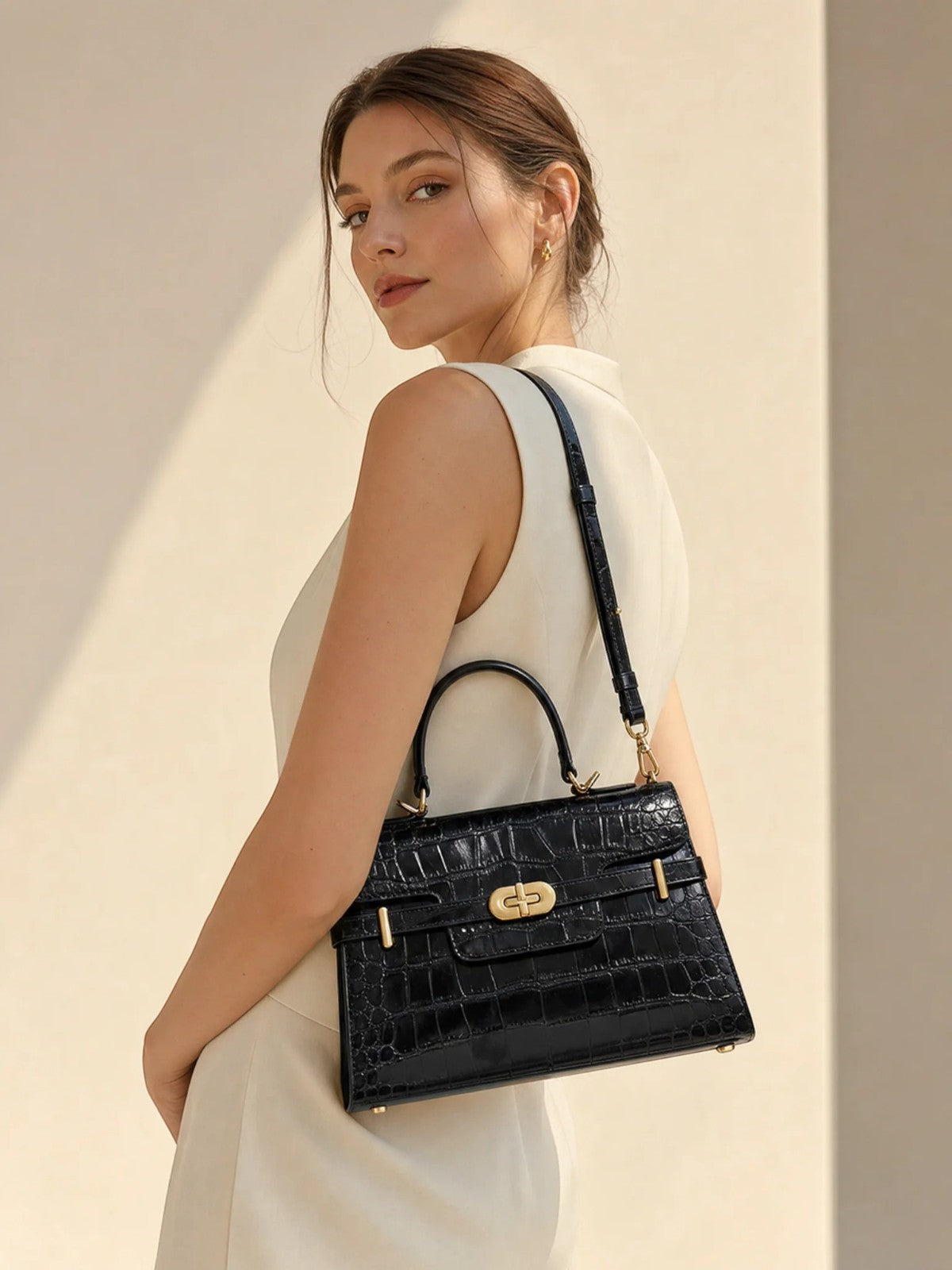 Kensington - Top Handle in Croc Embossed