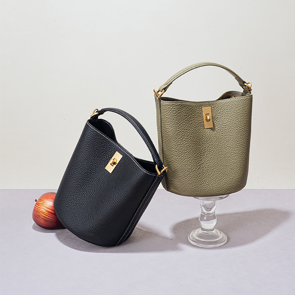 First Layer Cowhide Fanny Shoulder/Tote Bag