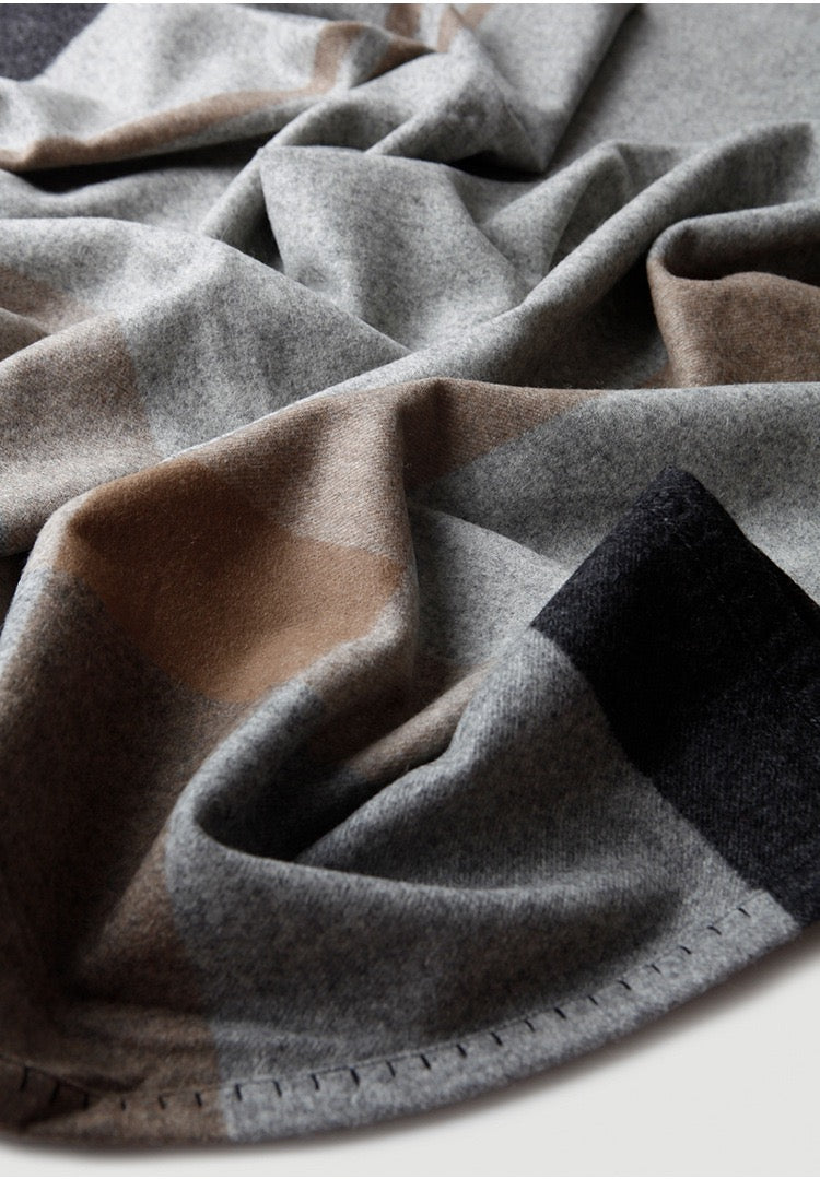 100% Lamb Wool Dale Blanket