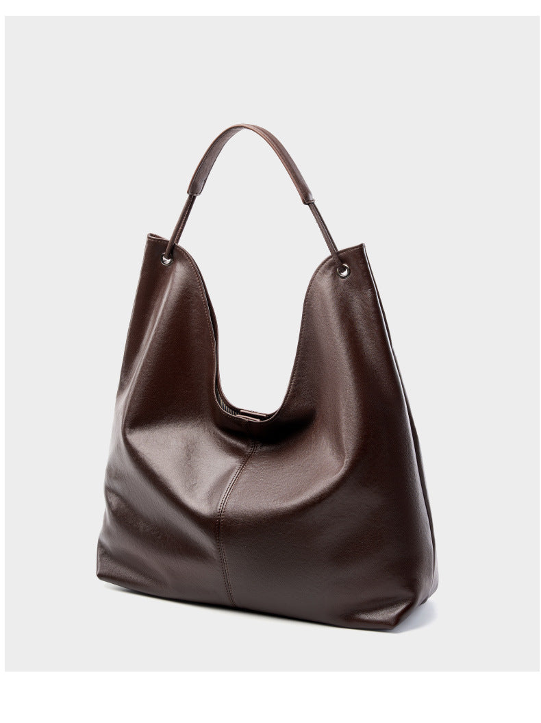 Wax Leather Shoulder - Black