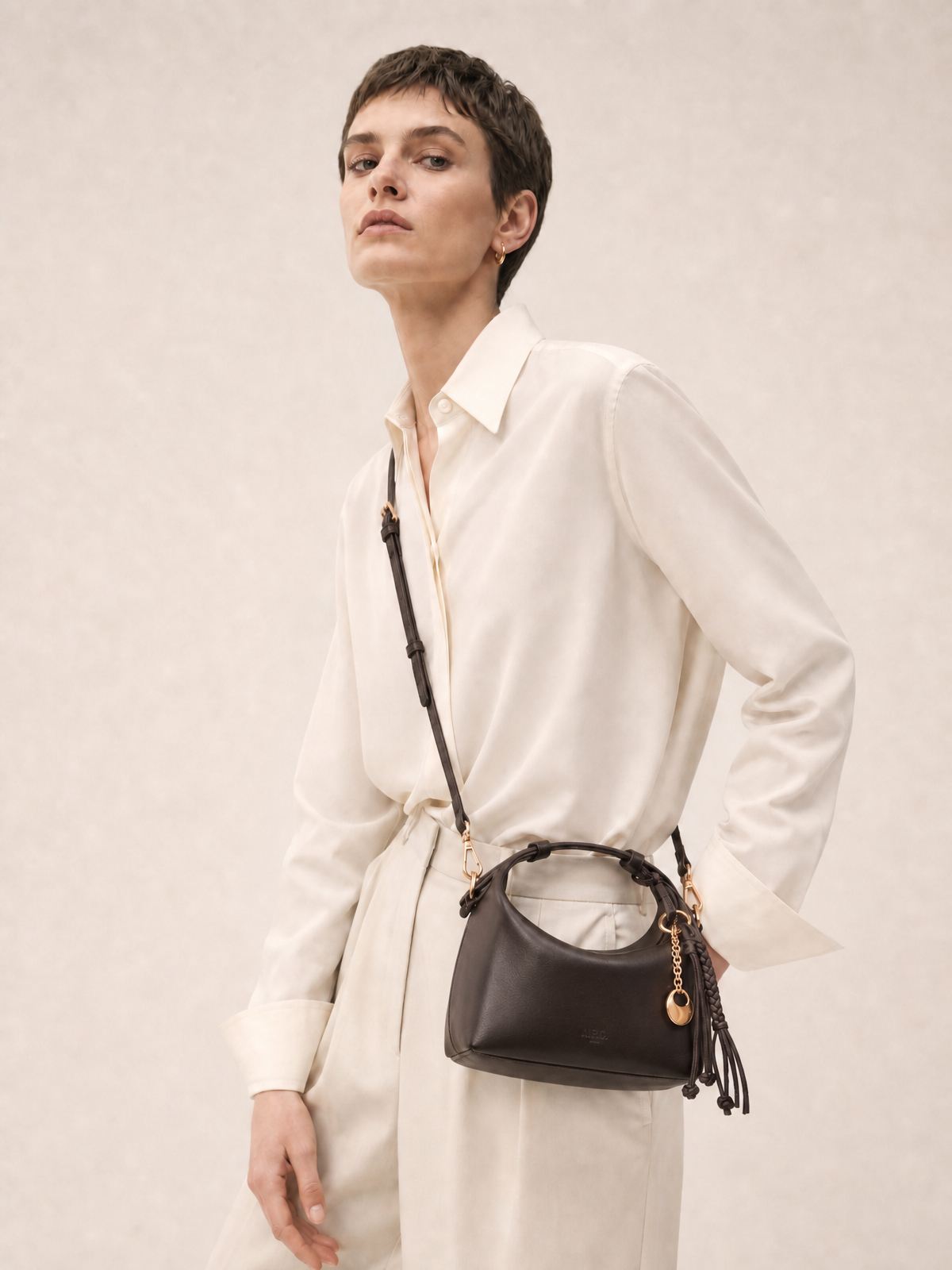 Camilla Half Moon - Black