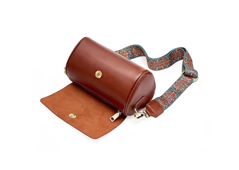 First Layer Cowhide Sigrid Shoulder Bag