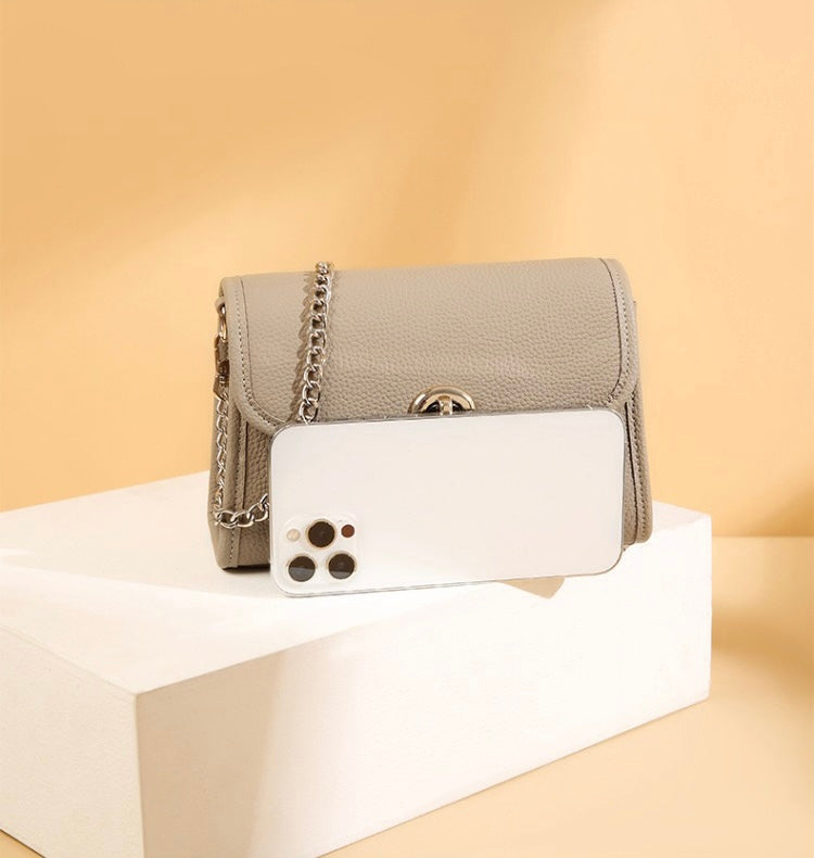 First Layer Cowhide Fawn Shoulder/Tote Bag