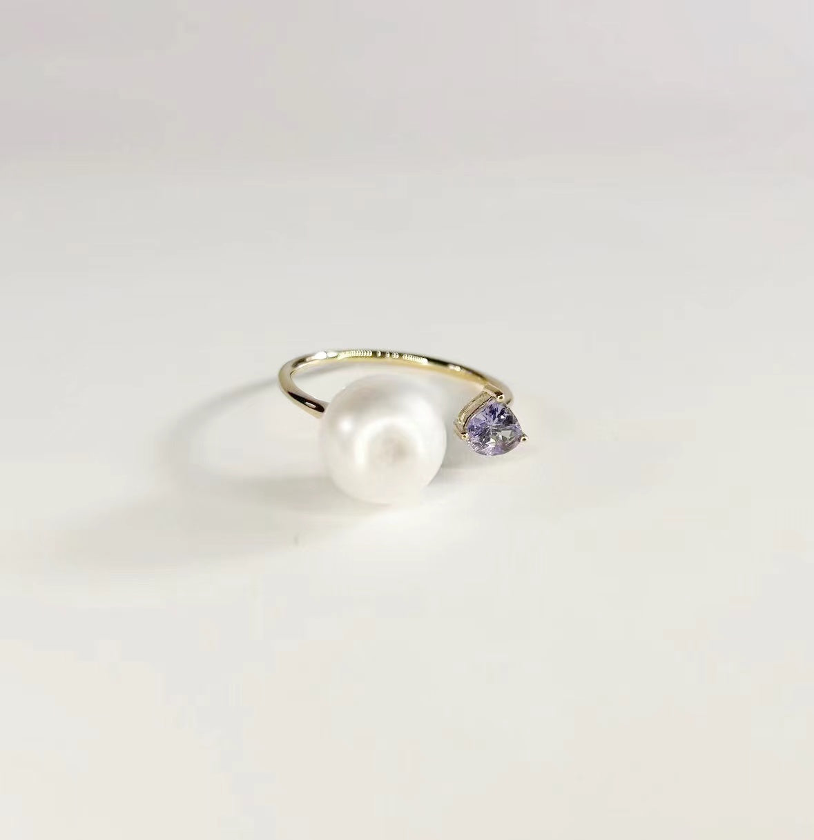 Toi et Moi Ring - Tanzanite and White Pearl