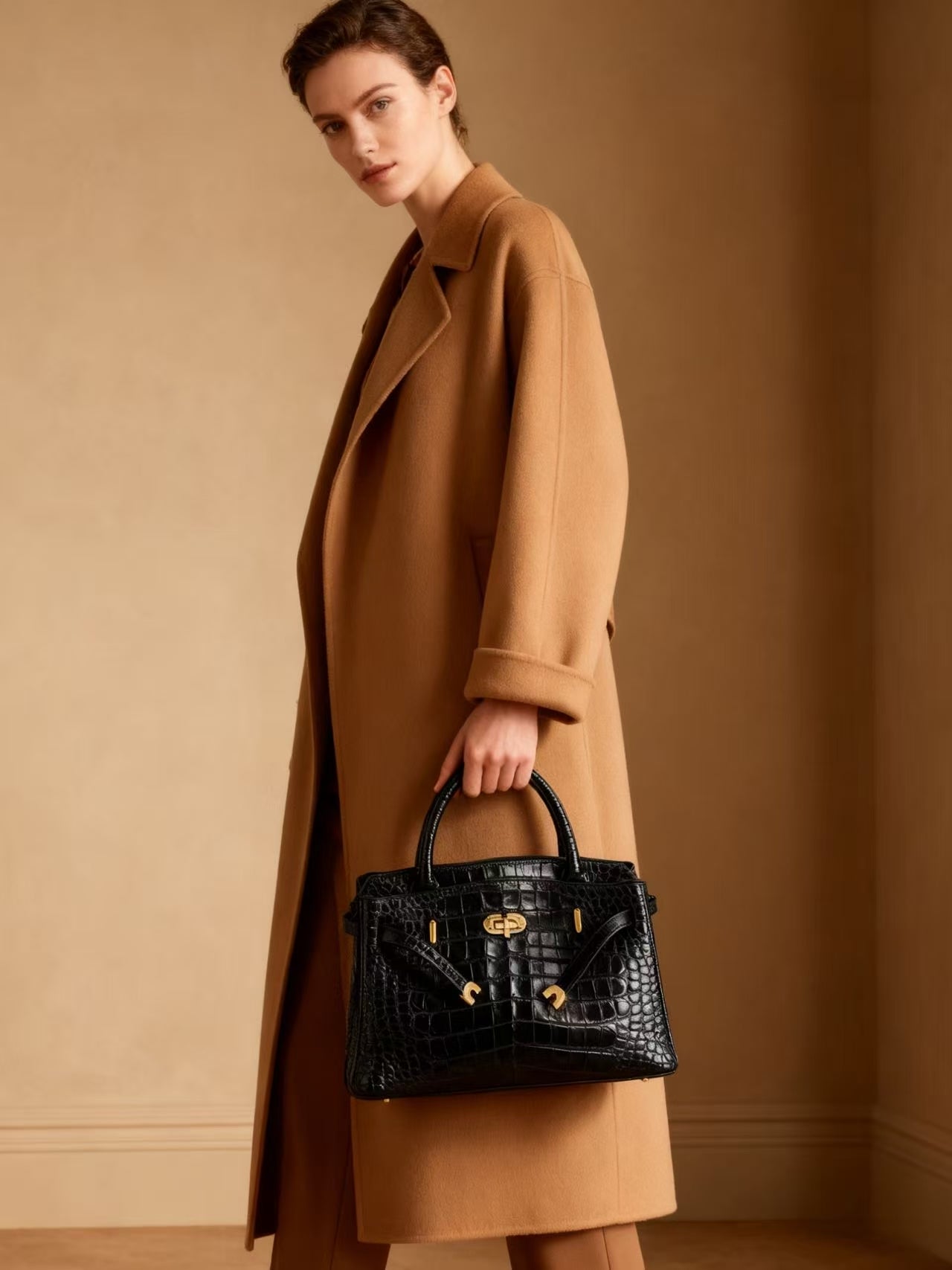 Kensington - Top Handle in Croc Embossed