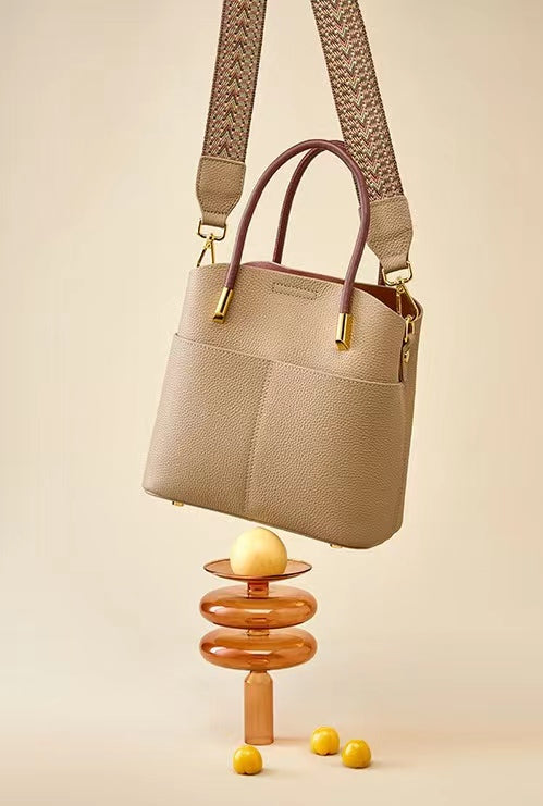 First Layer Cowhide Verna Shoulder/Tote Bag