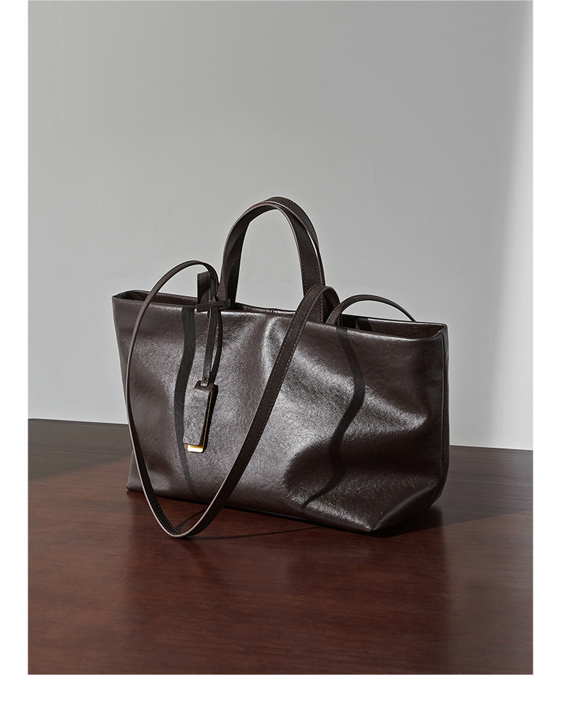 Wax Leather Tote - Black