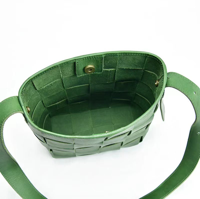 First Layer Cowhide Forest Woven Shoulder Bag