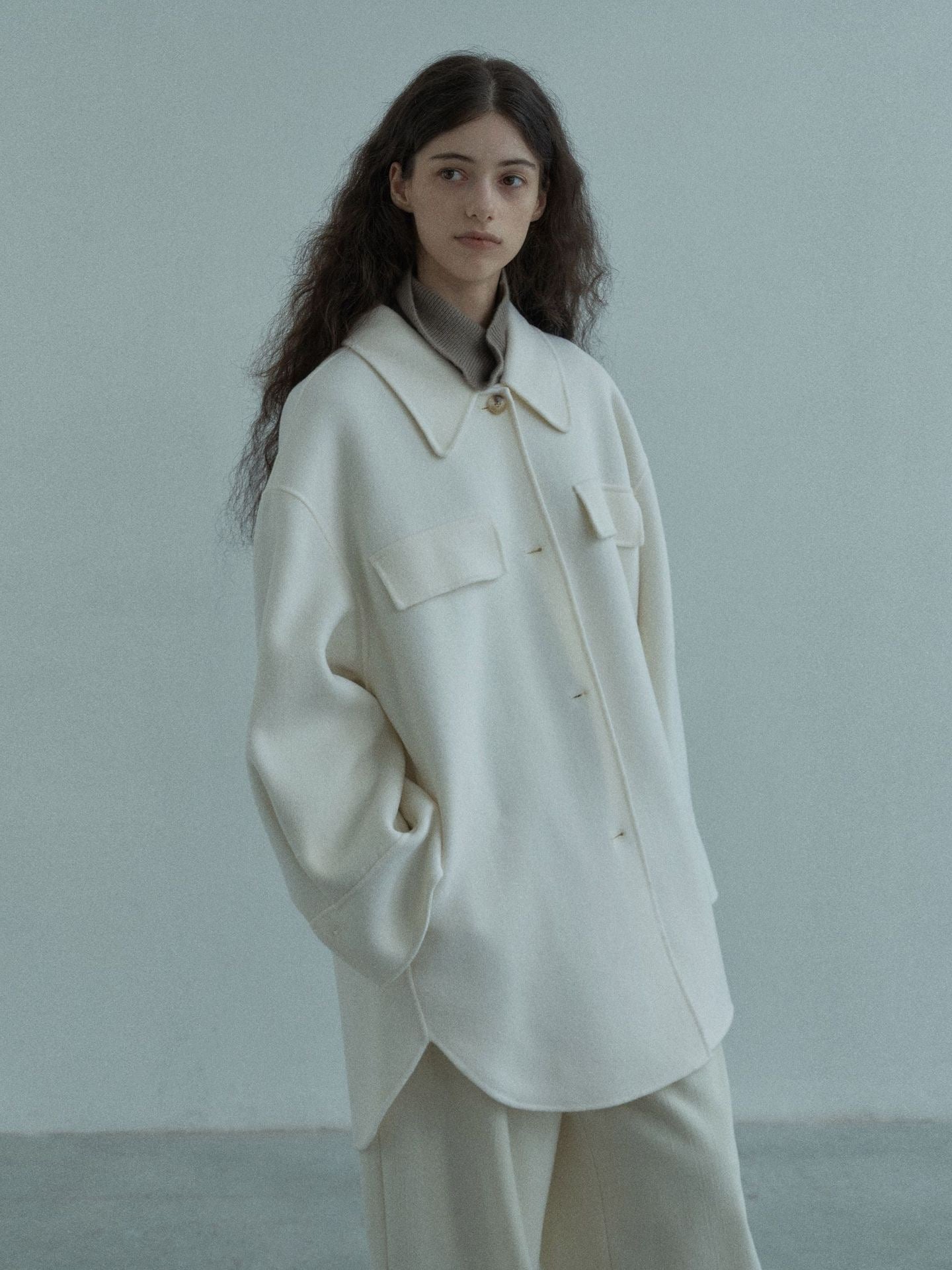 Handmade Lamb Wool Sofía Overcoat