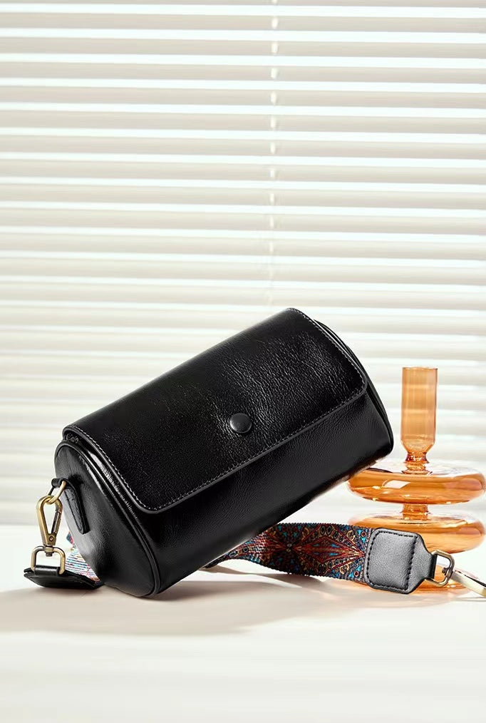 First Layer Cowhide Sigrid Shoulder Bag
