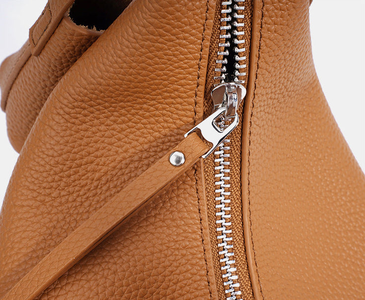 Halfmoon Tote/Shoulder - Grey