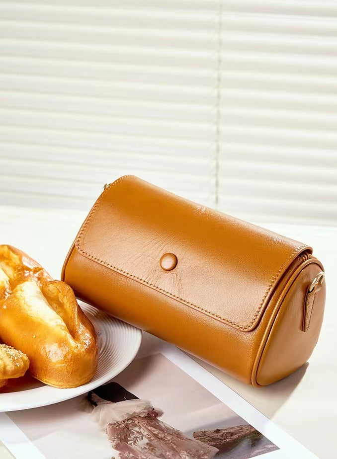 First Layer Cowhide Sigrid Shoulder Bag