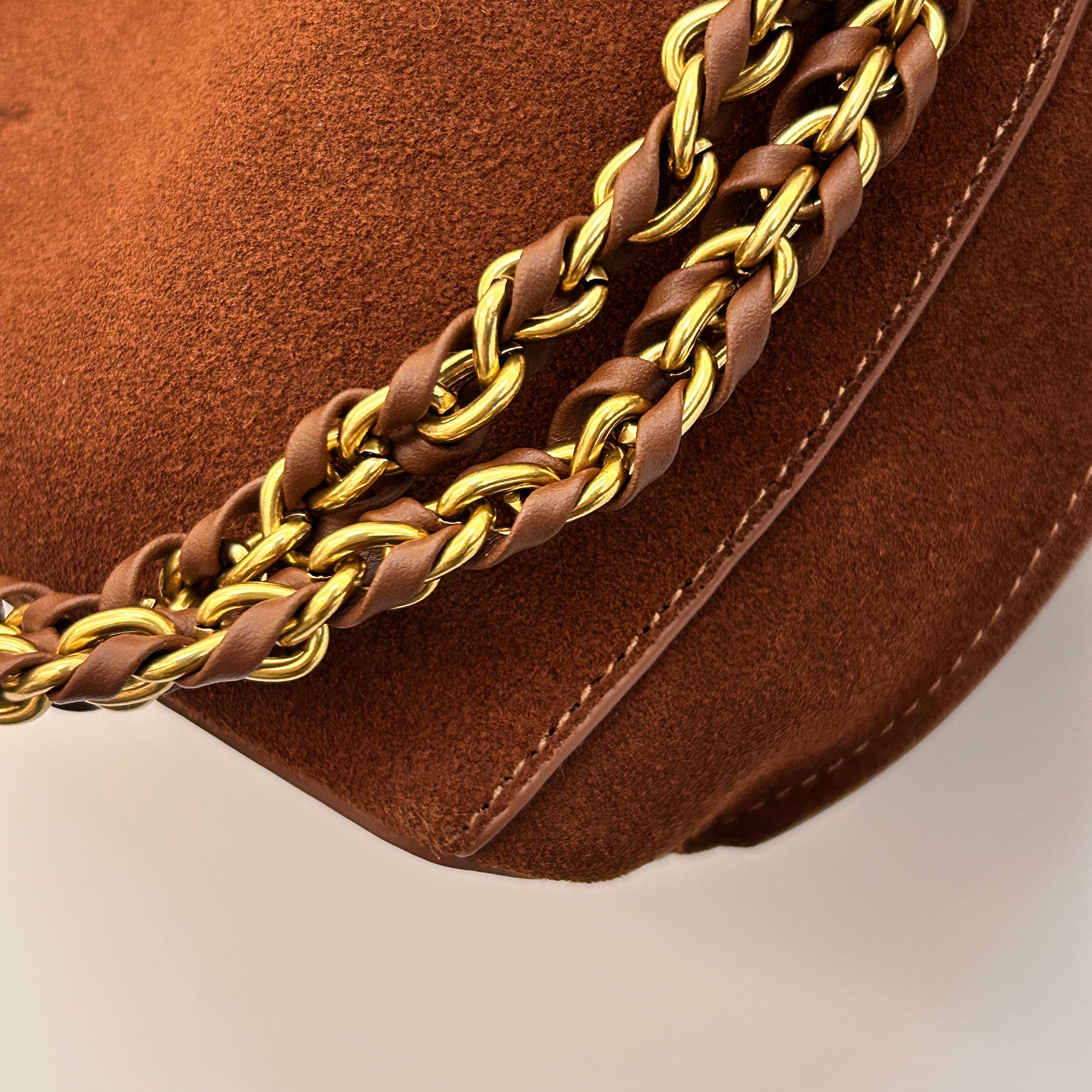 Barcelona - Caramel Suede