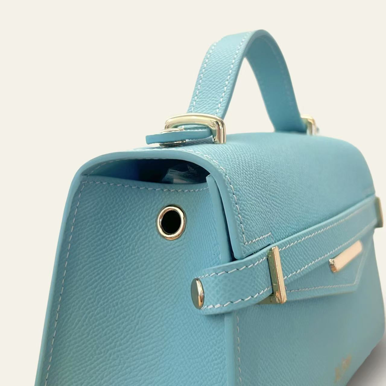 "Mi" Top Handle -Ruby Red