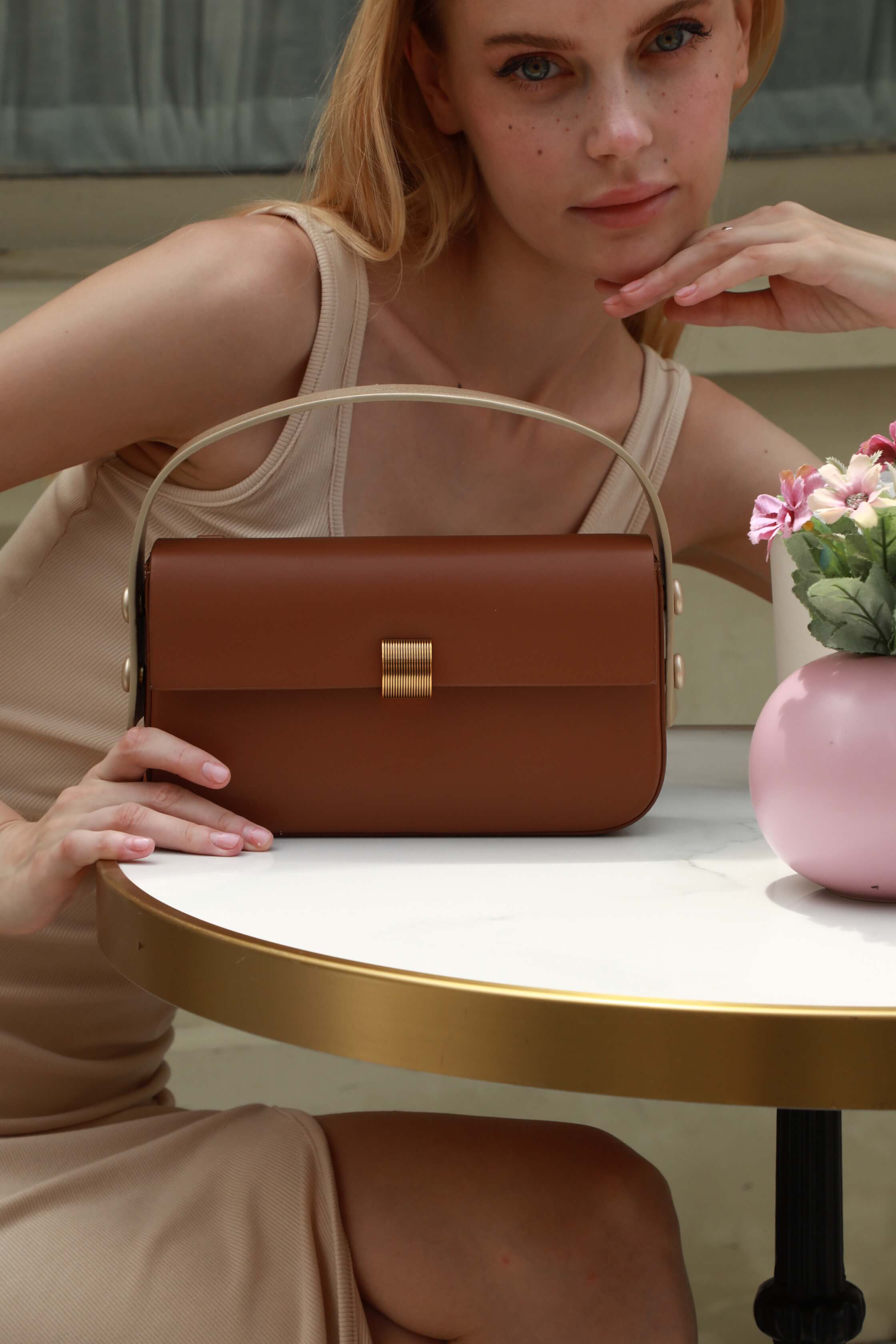 Riley Top Handle Bag - Caramel