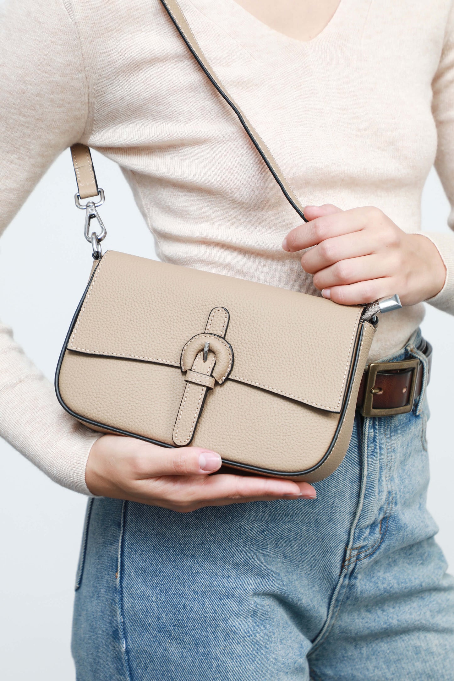First Layer Cowhide Hedy Bag