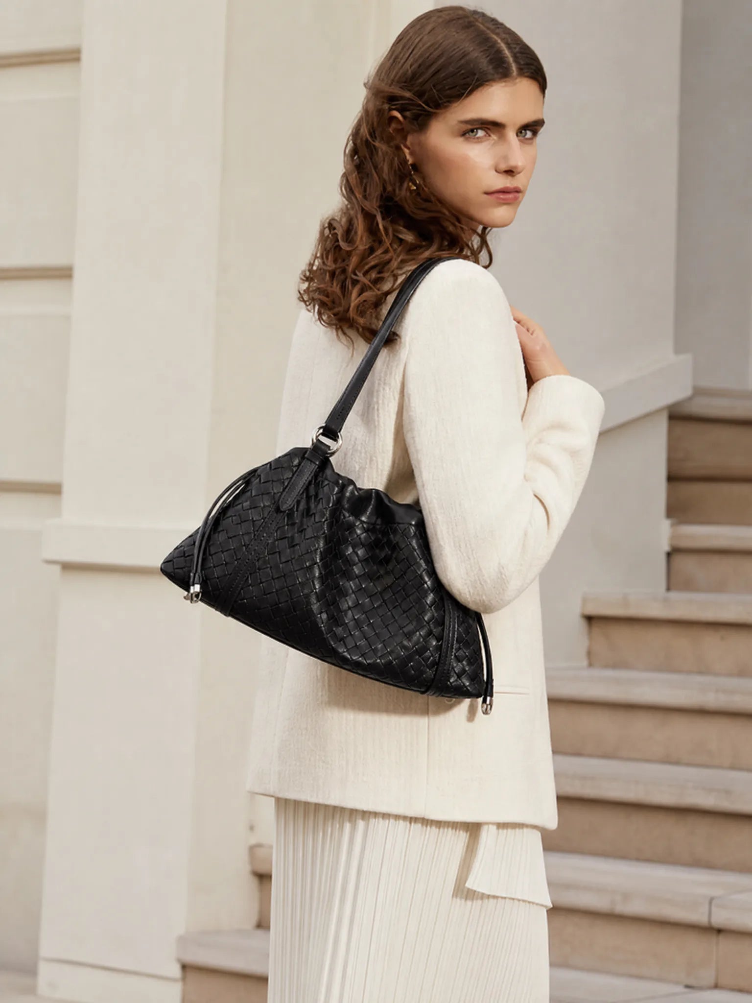 Woven Shoulder Bag - Milk Tea
