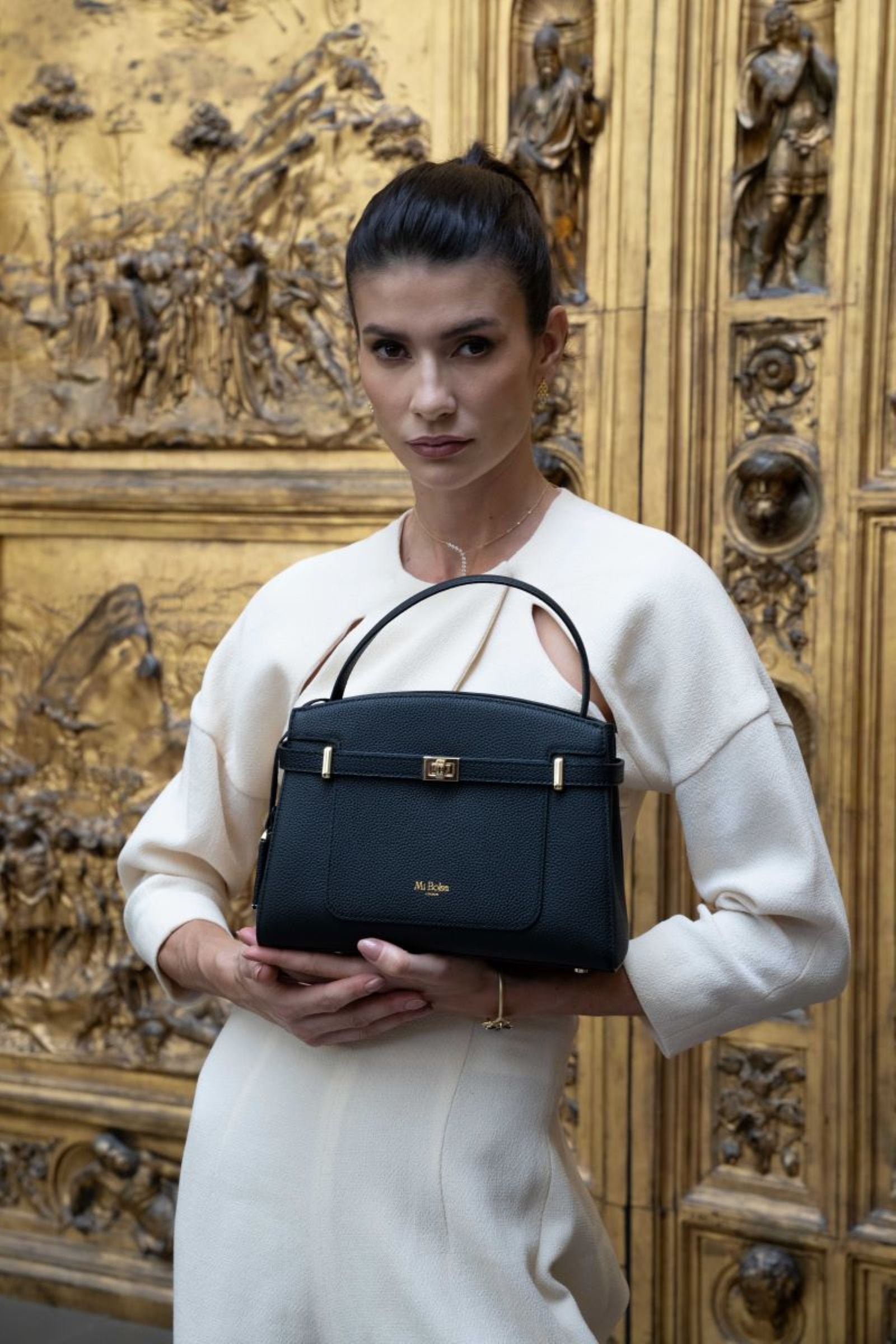 Manhattan Top Handle - Black