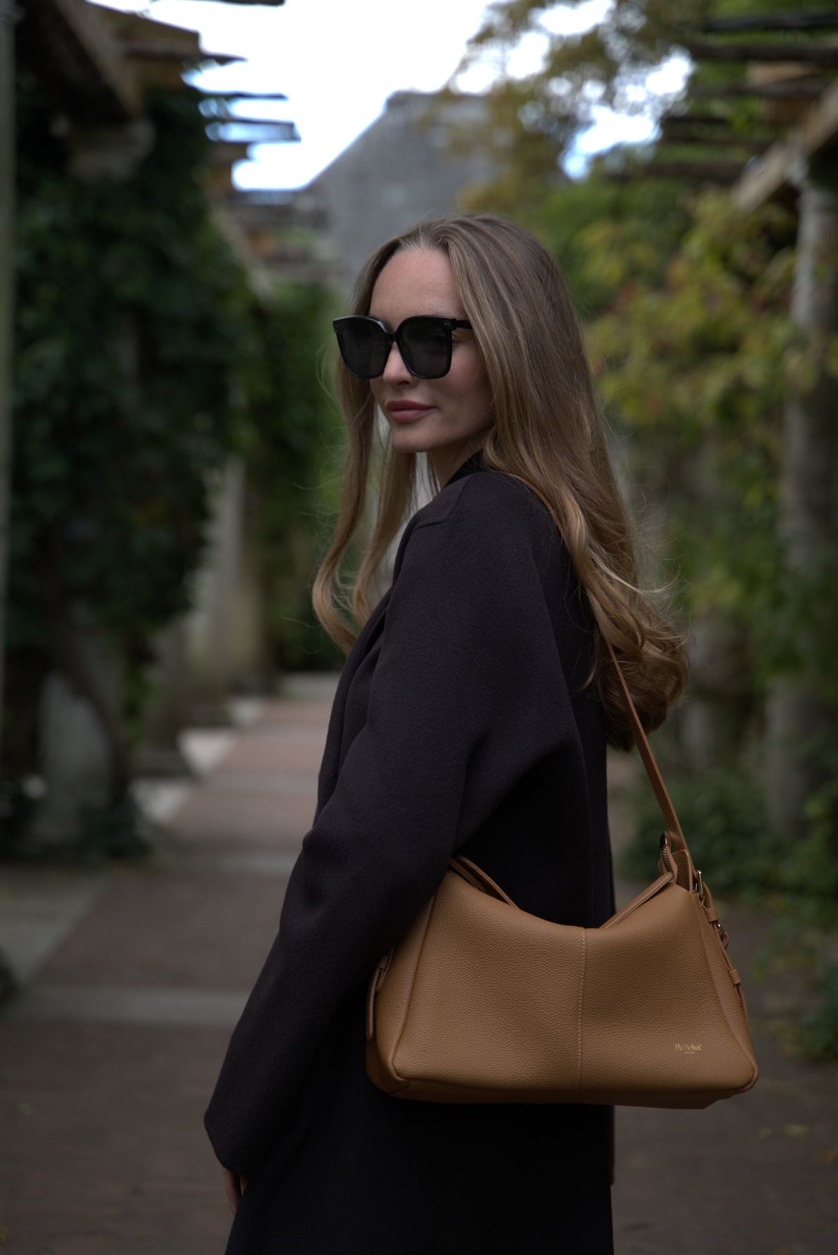 Madolyn Shoulder - Caramel