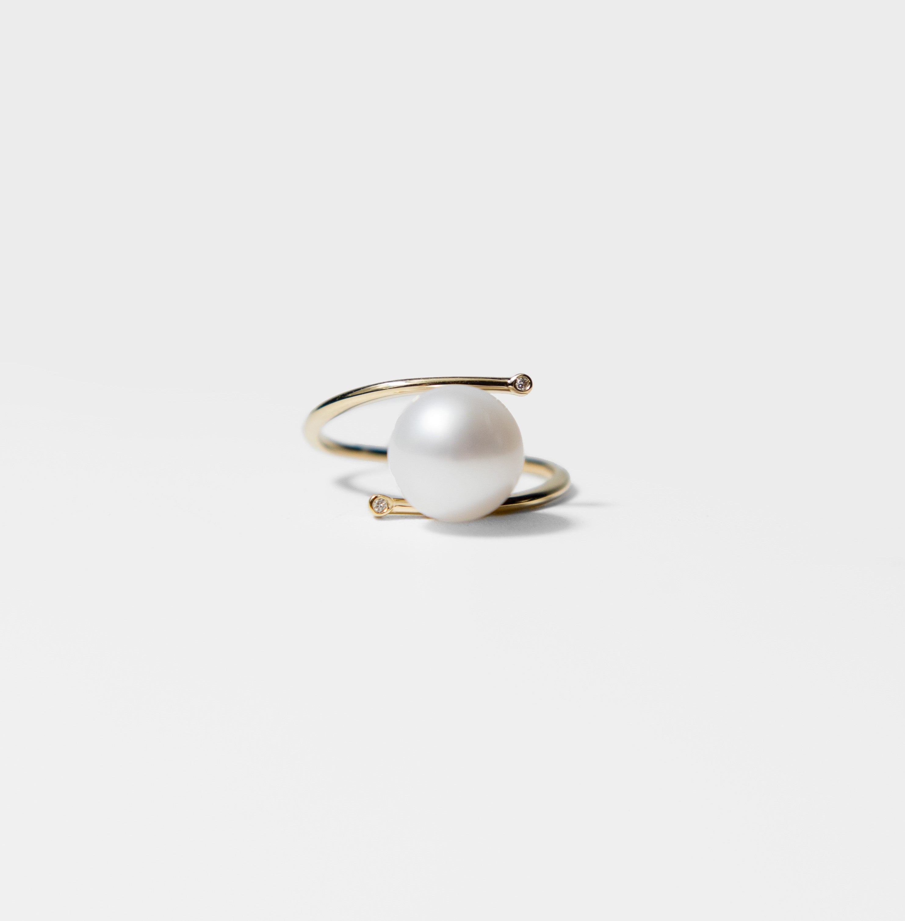 The One Ring - Round Brilliant Diamond
