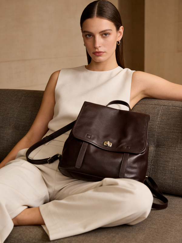 Vegetable-Tanned Cowhide Backpack - Coffee