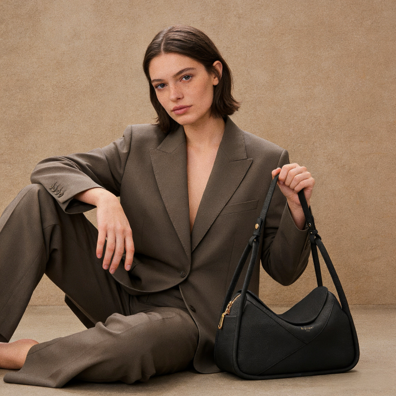 Carnaby Shoulder - Black