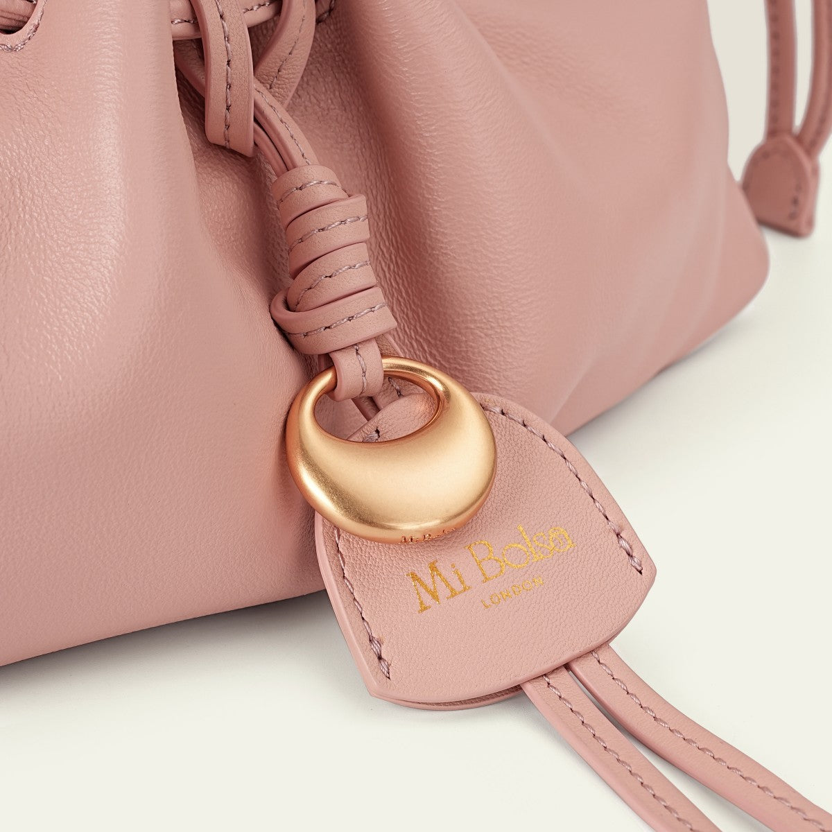 Cloud Top Handle - Sakura Pink