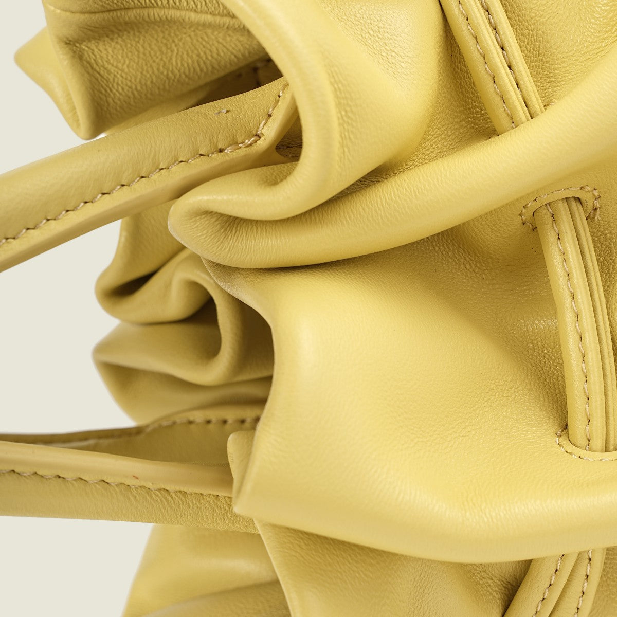 Cloud Top Handle - Yellow