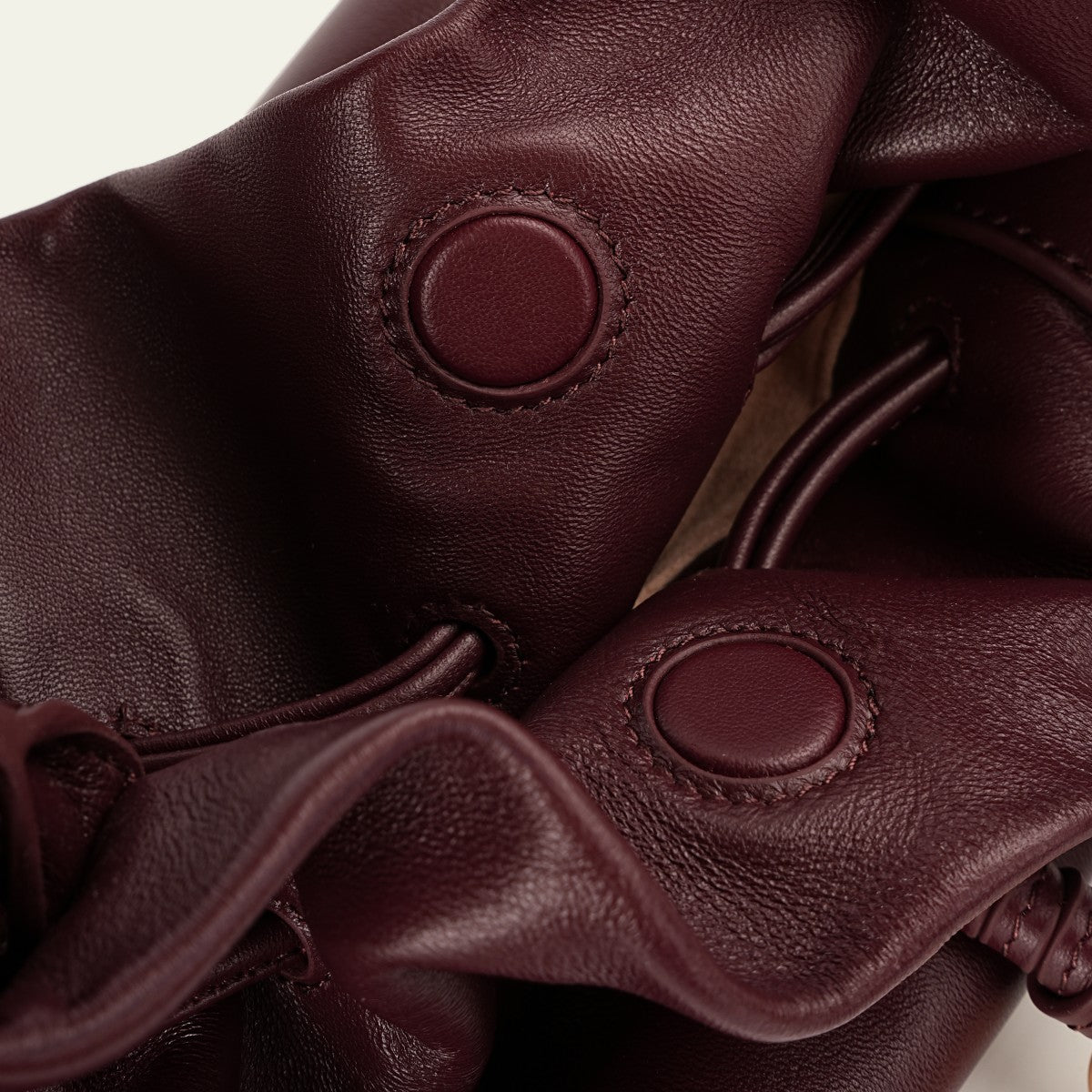 Cloud Top Handle - Burgundy