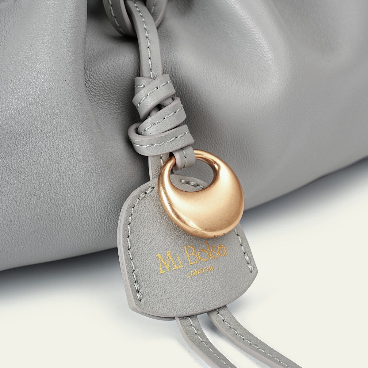 Cloud Top Handle - Baby Blue