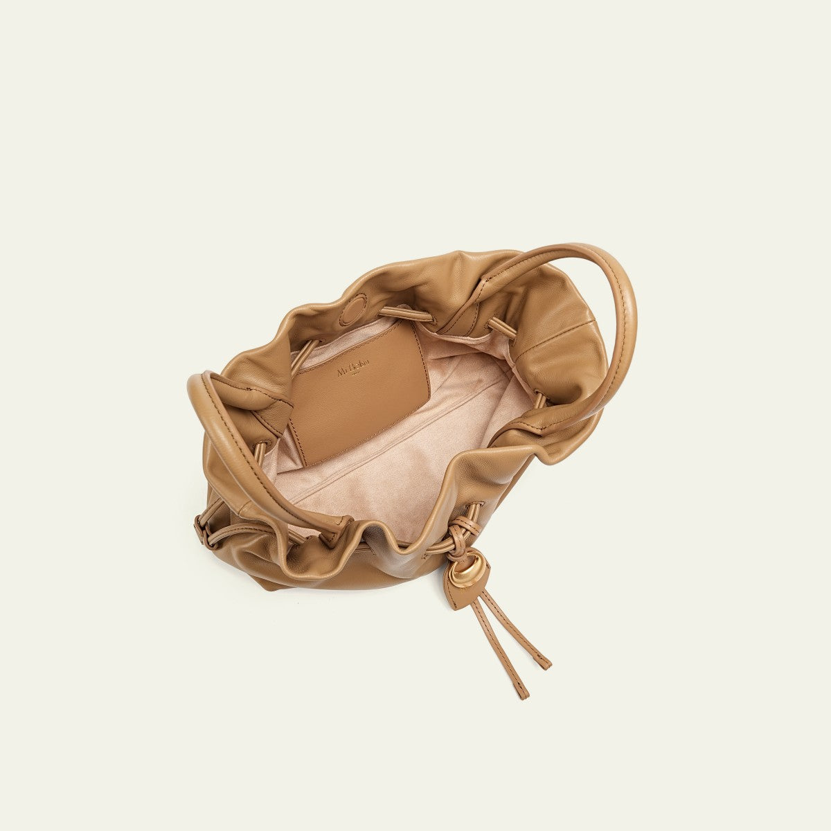 Cloud Top Handle - Milk Tea