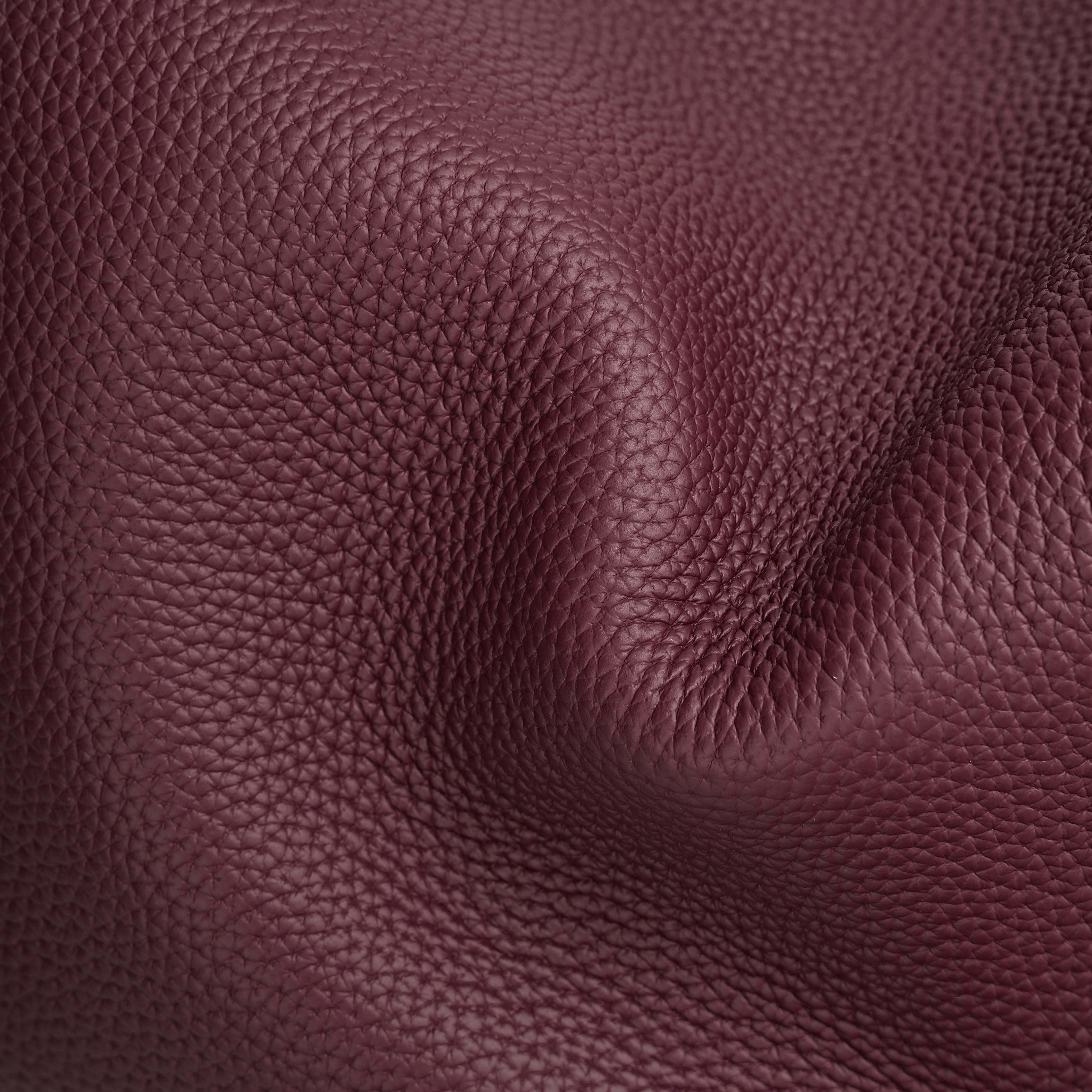 Carnaby Shoulder - Burgundy