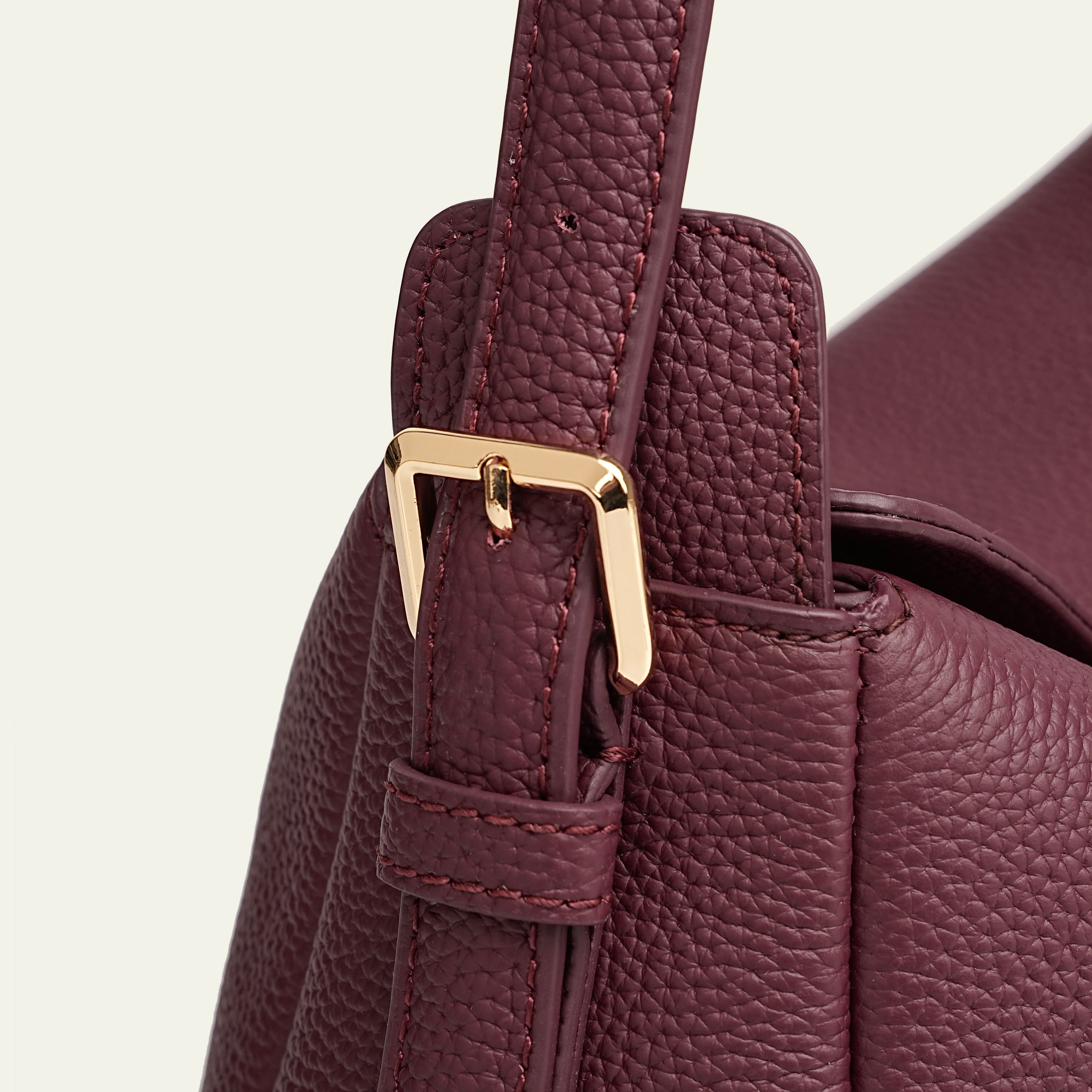 Madolyn Shoulder - Burgundy