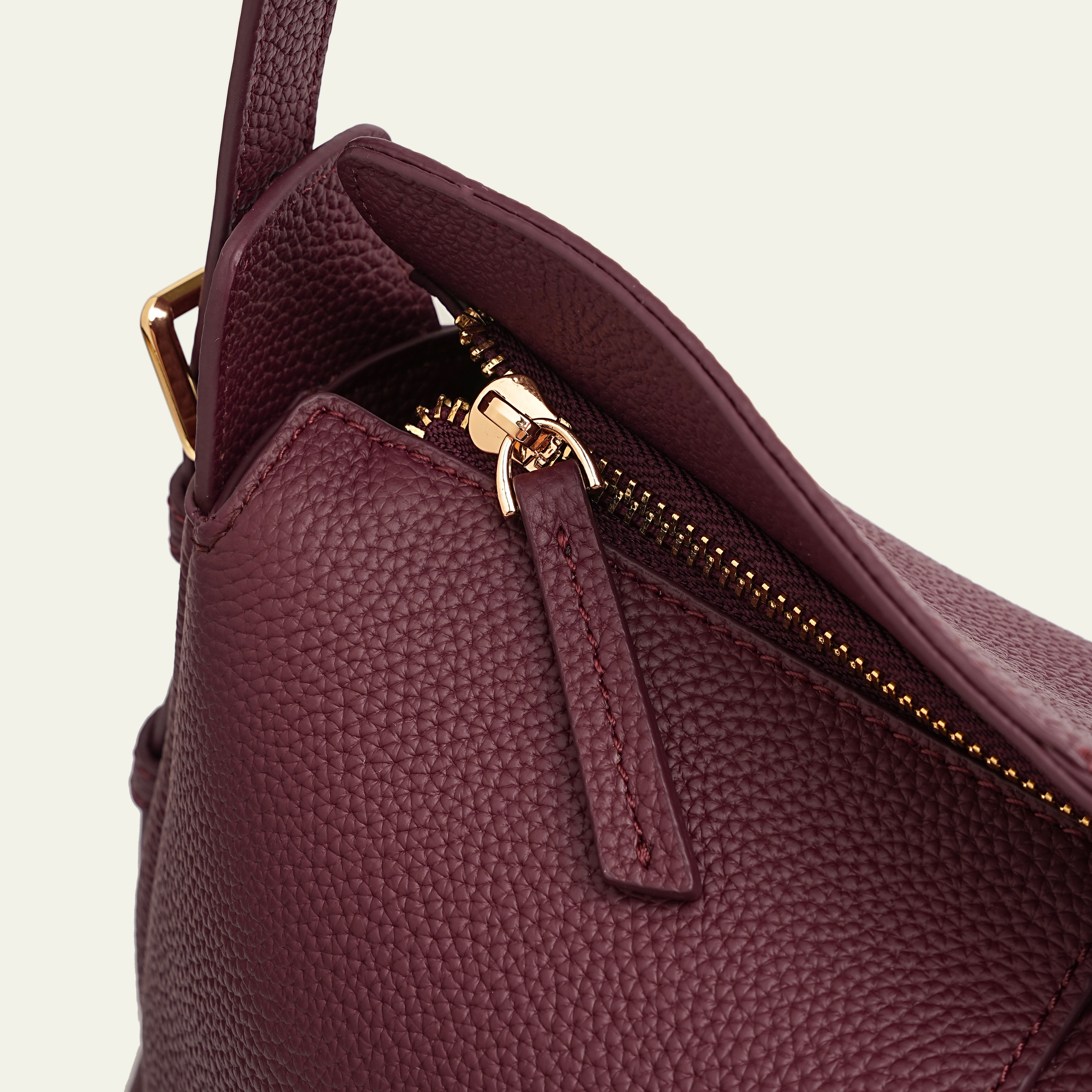 Madolyn Shoulder - Burgundy