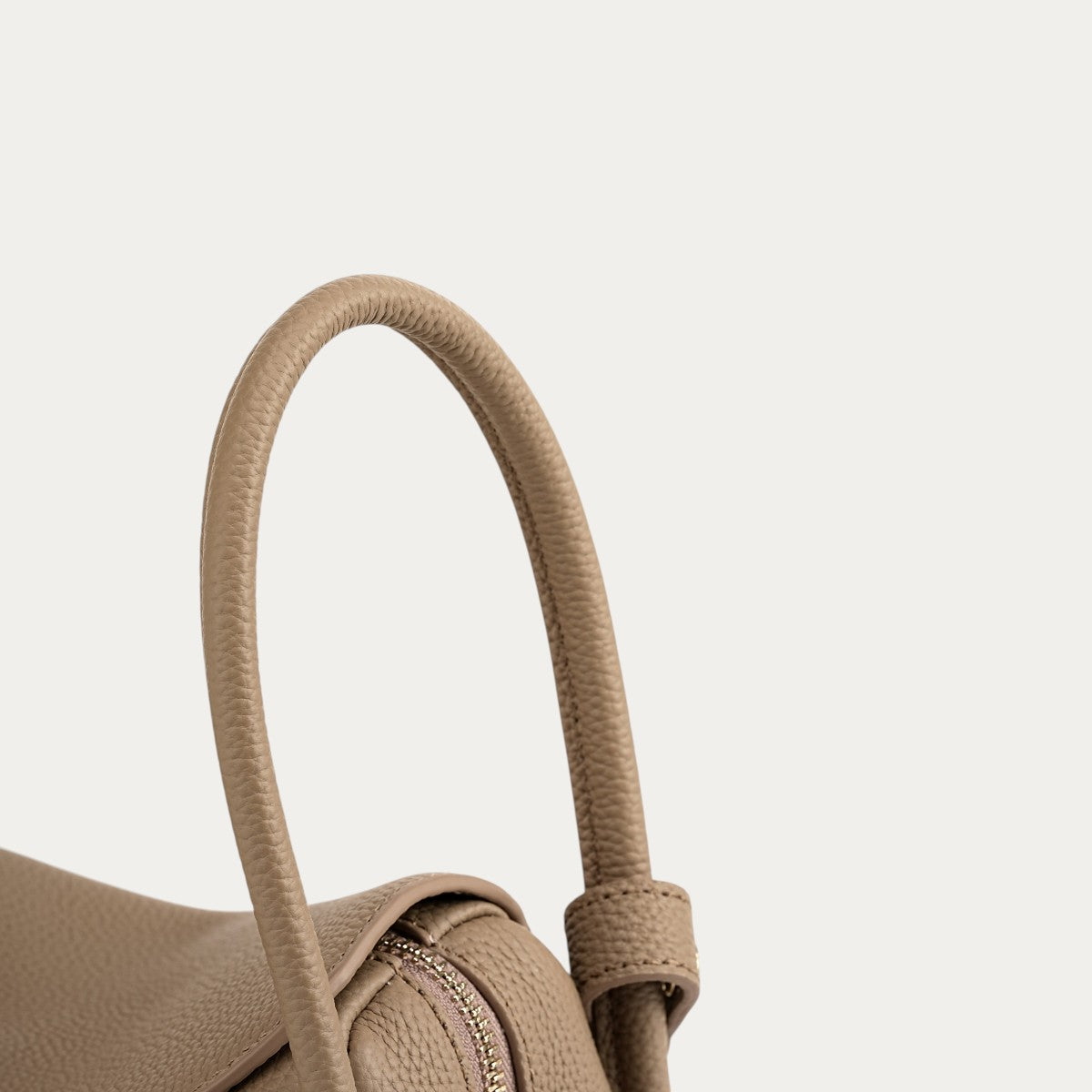 Carnaby Shoulder - Grey