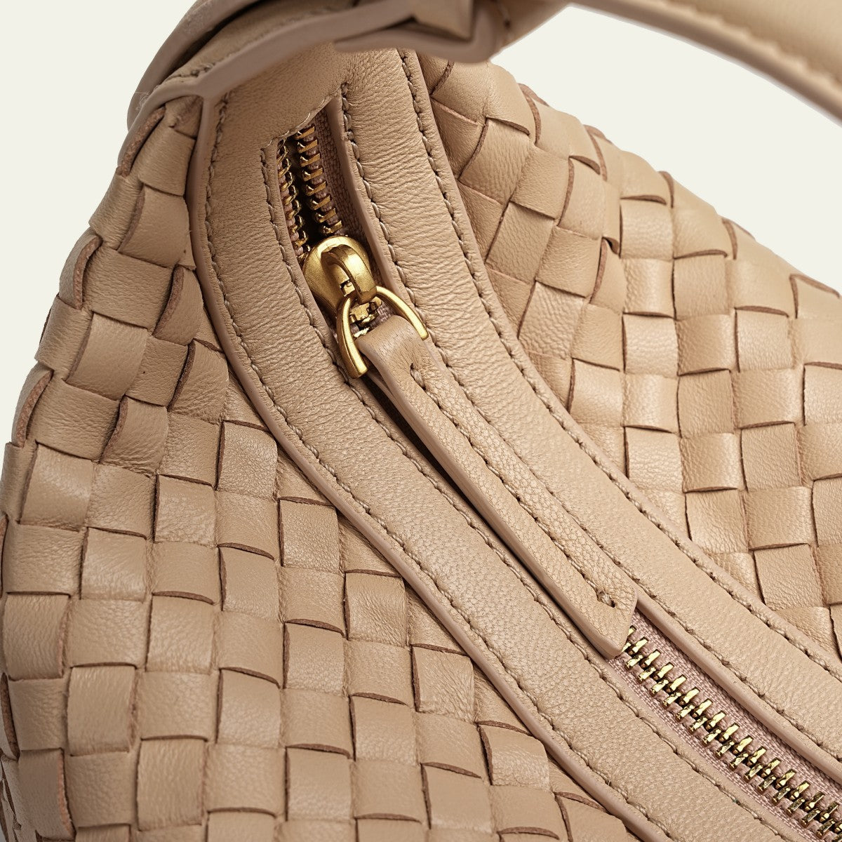 Camilla Half Moon Woven - Apricot