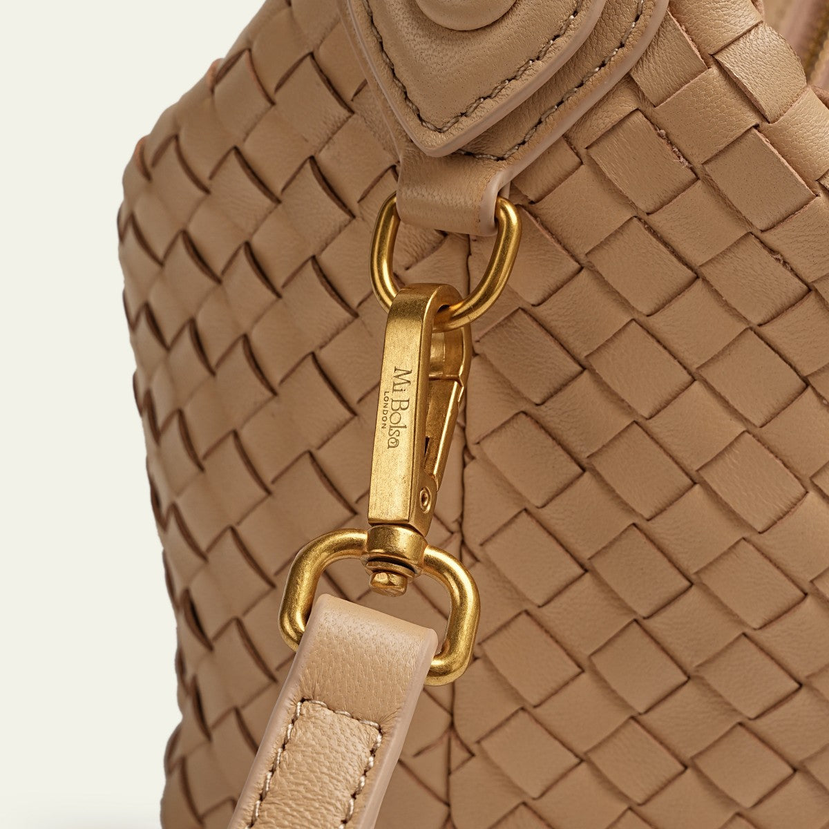 Camilla Half Moon Woven - Apricot