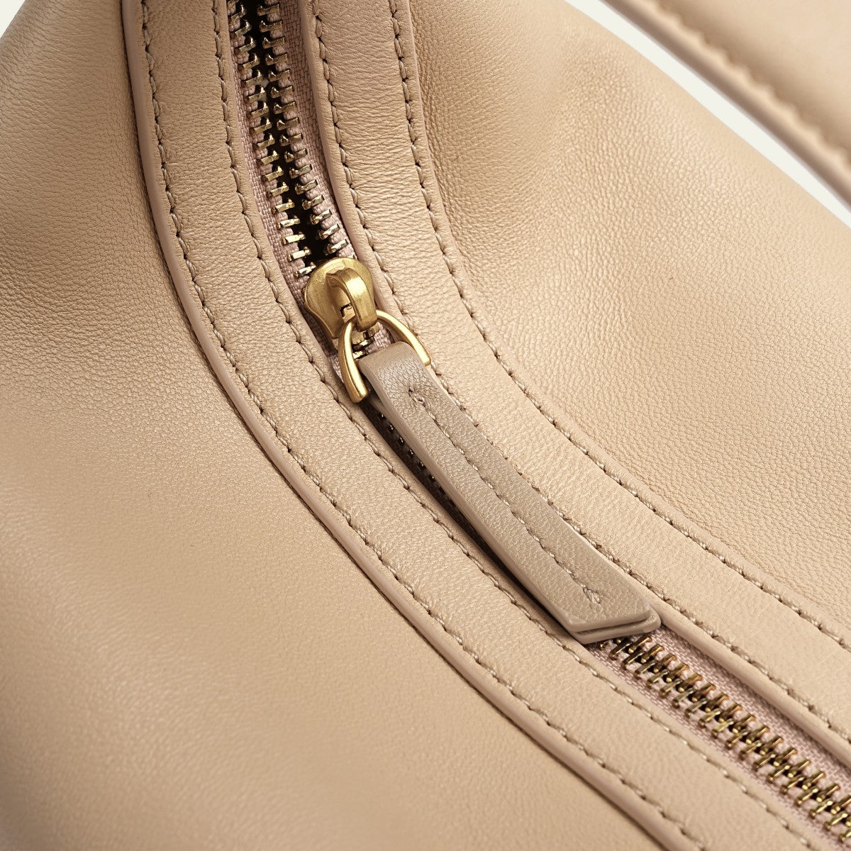 Camilla Half Moon - Apricot