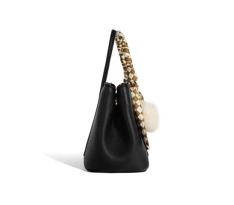 First Layer Cowhide Moina Shoulder/Tote Bag