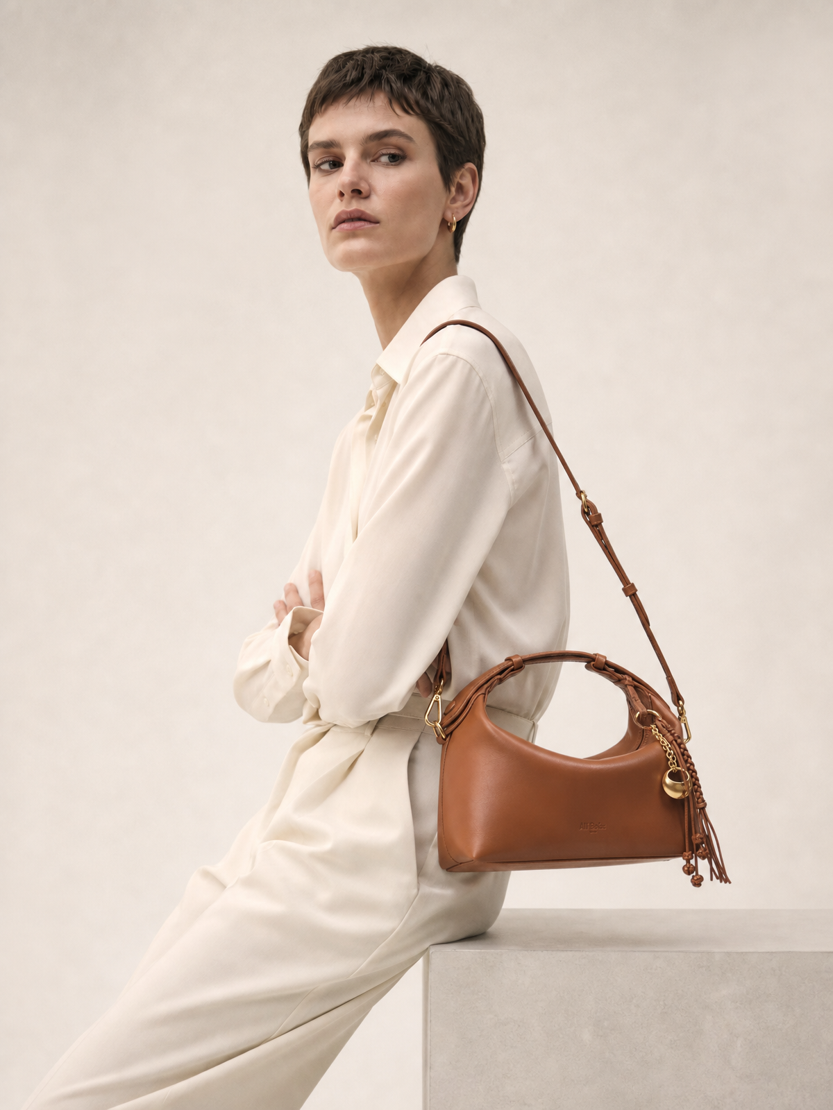 Camilla Half Moon - Brown