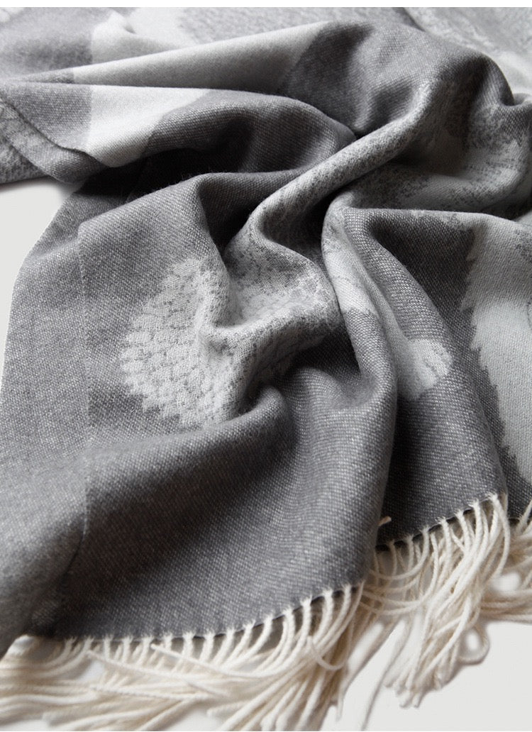 100% Lamb Wool Wolf Blanket