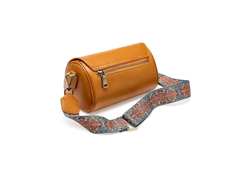 First Layer Cowhide Sigrid Shoulder Bag