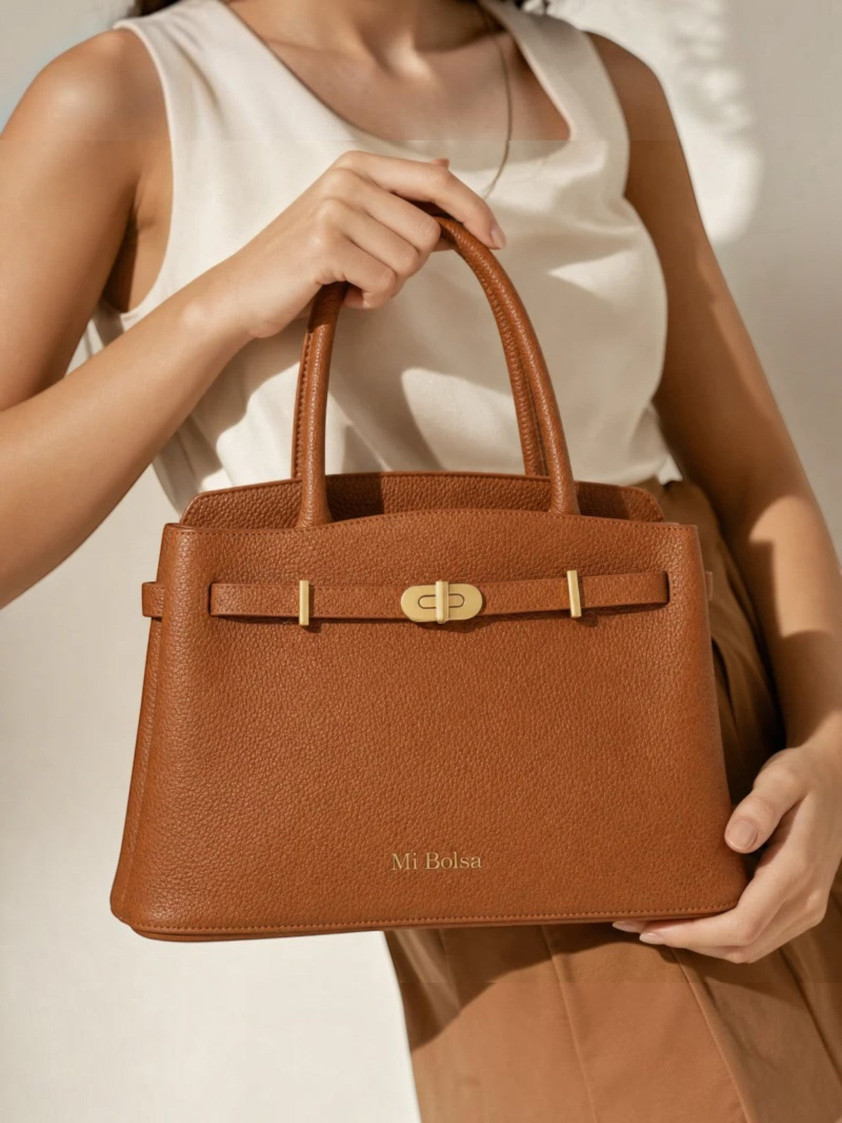 Kensington - Top Handle in Biscuit