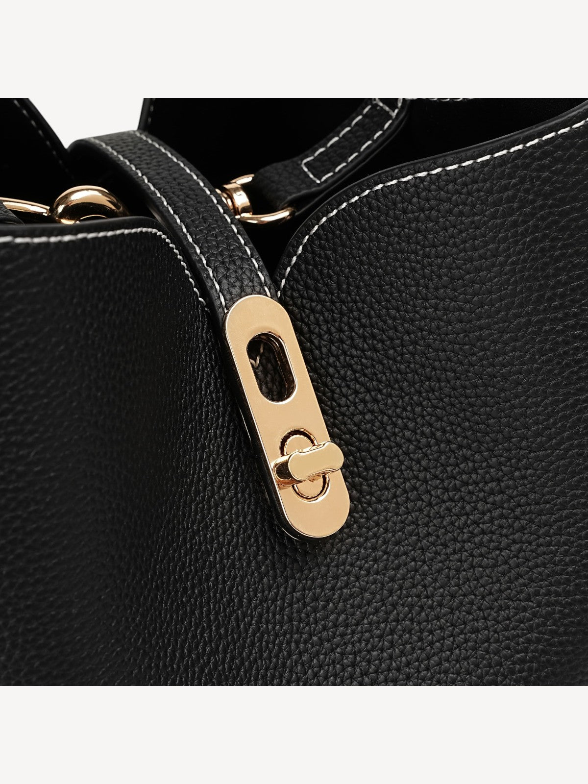 Cotswolds - Black