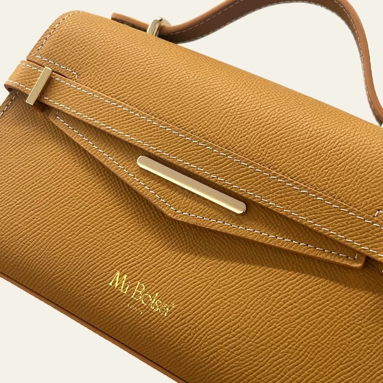 "Mi" Top Handle -Passion Orange Original