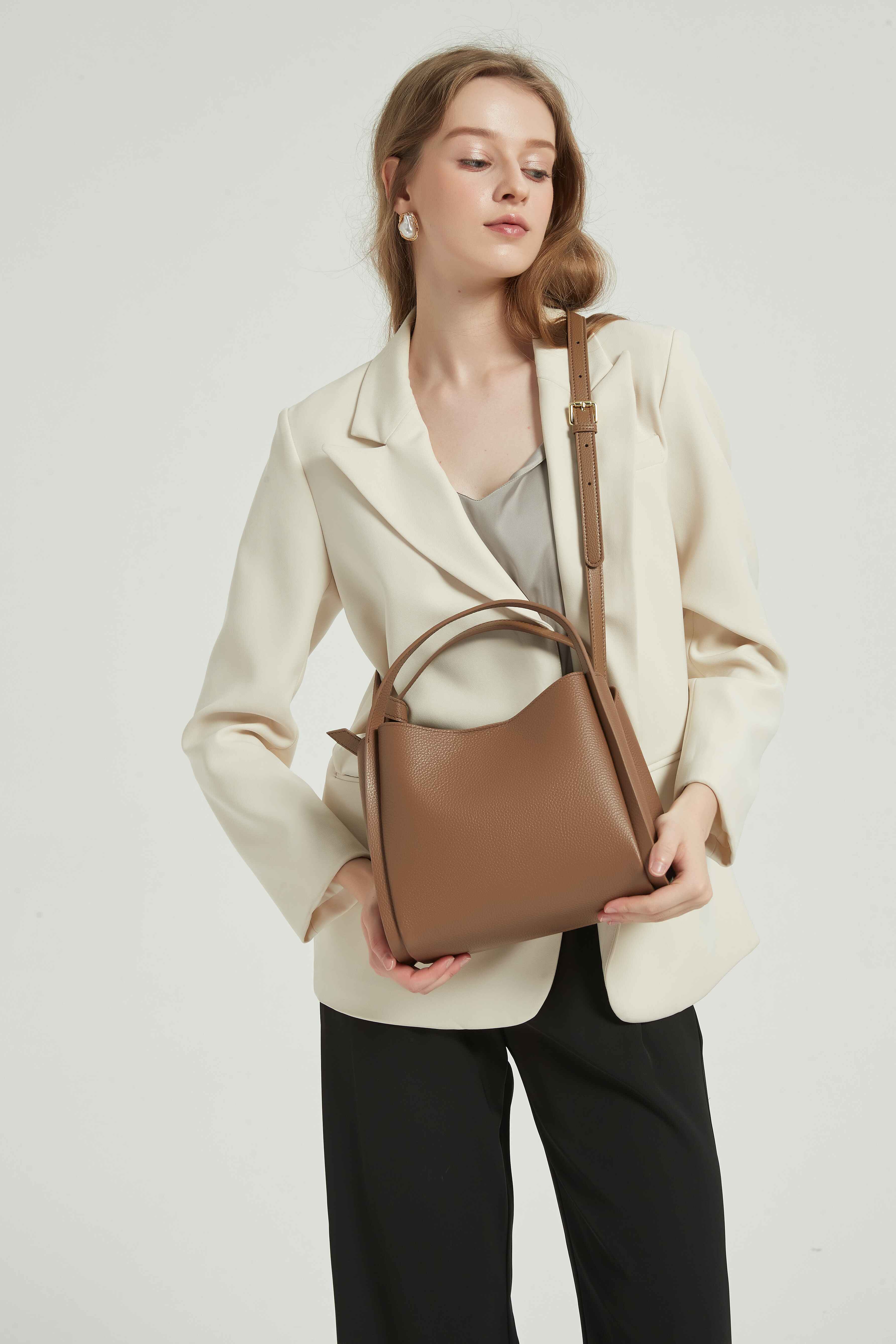 Elina Crossbody Bag