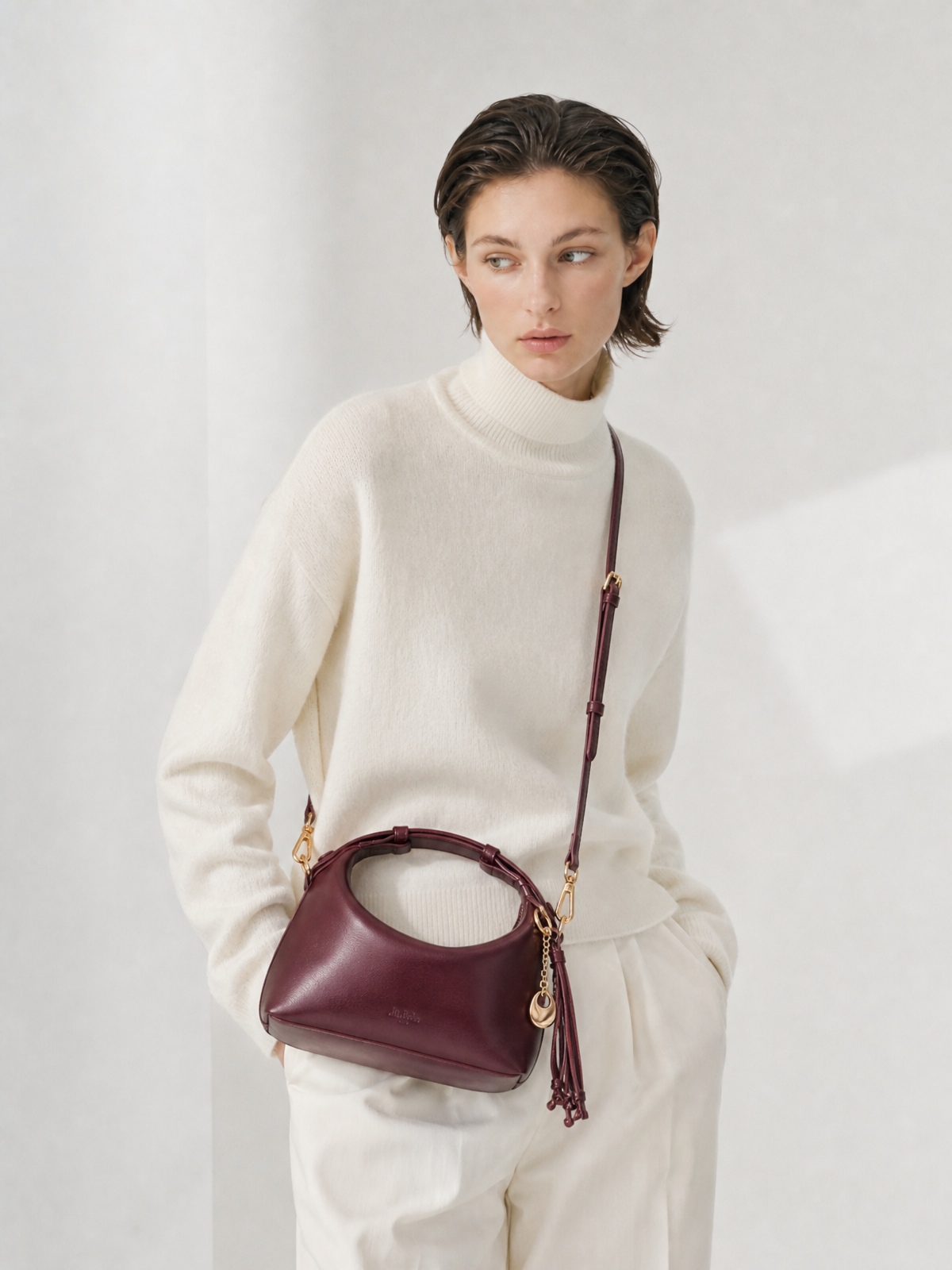 Camilla Half Moon - Burgundy