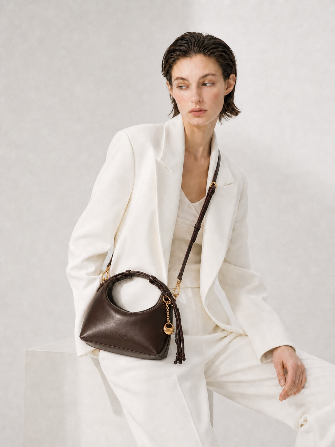 Camilla Half Moon - Mocha