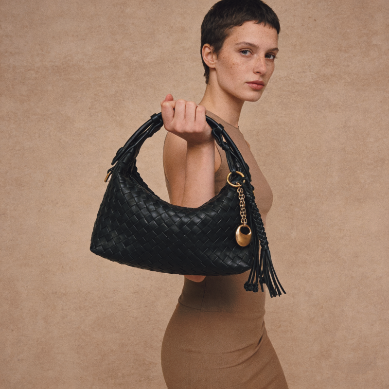 Camilla Half Moon Woven - Black