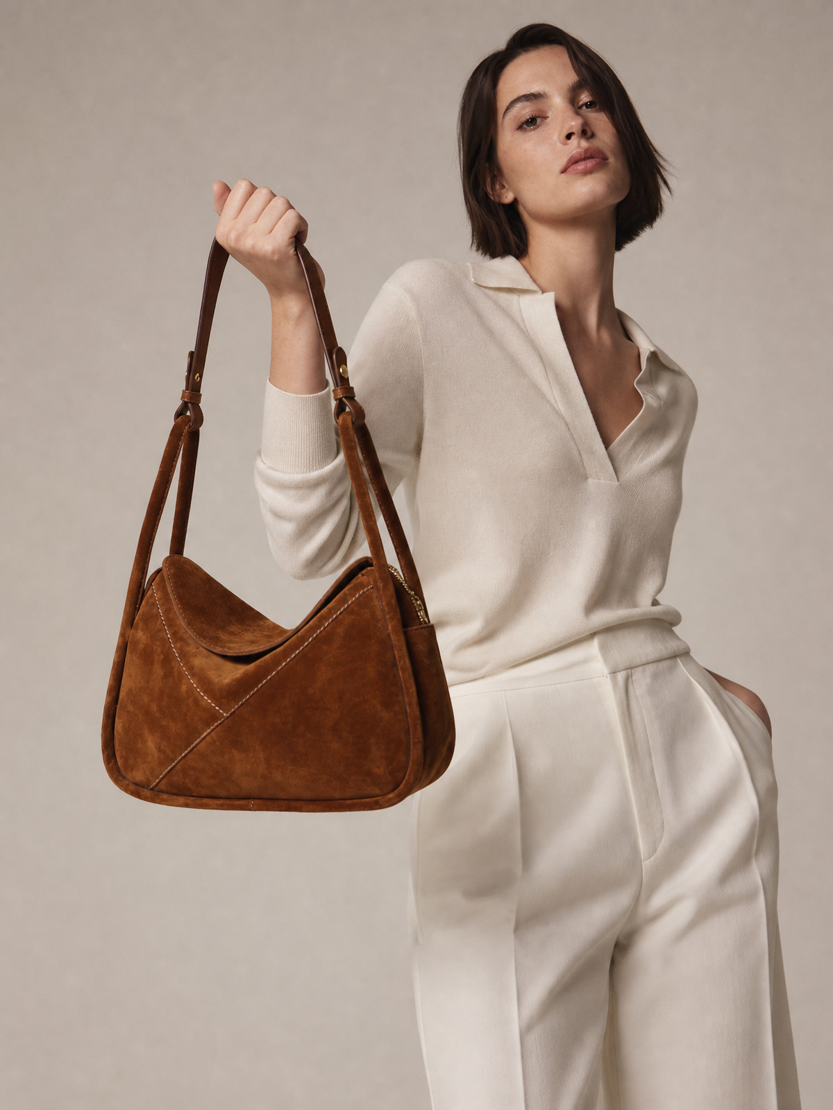 Carnaby Shoulder - Brown Suede